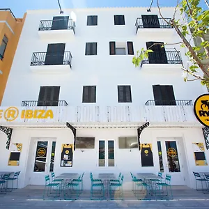 Ryans La Marina (adults Only) Ibiza-Stadt